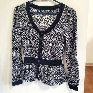 APT 9 Black and White V Neck Sweater, MED